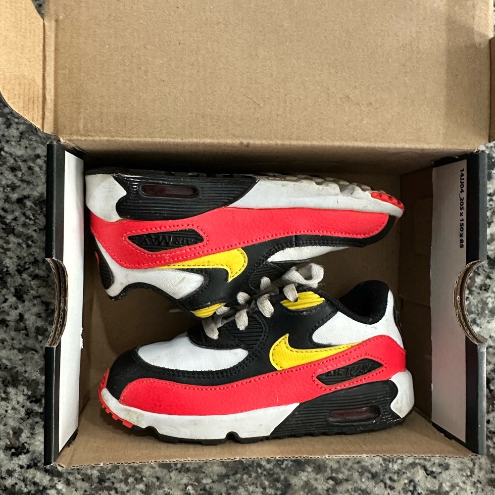 Nike air max little boys